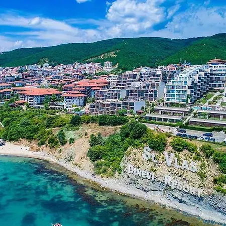 Flat At Complex Fenix-st. Apartment *